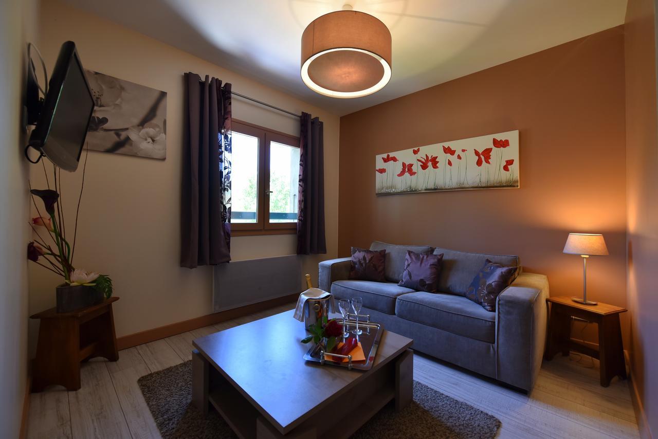 Logis Hotel Restaurant Le Castel Fleuri 생-장-앙-로양 외부 사진