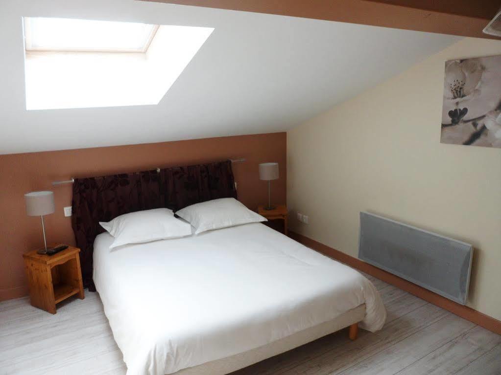 Logis Hotel Restaurant Le Castel Fleuri 생-장-앙-로양 외부 사진