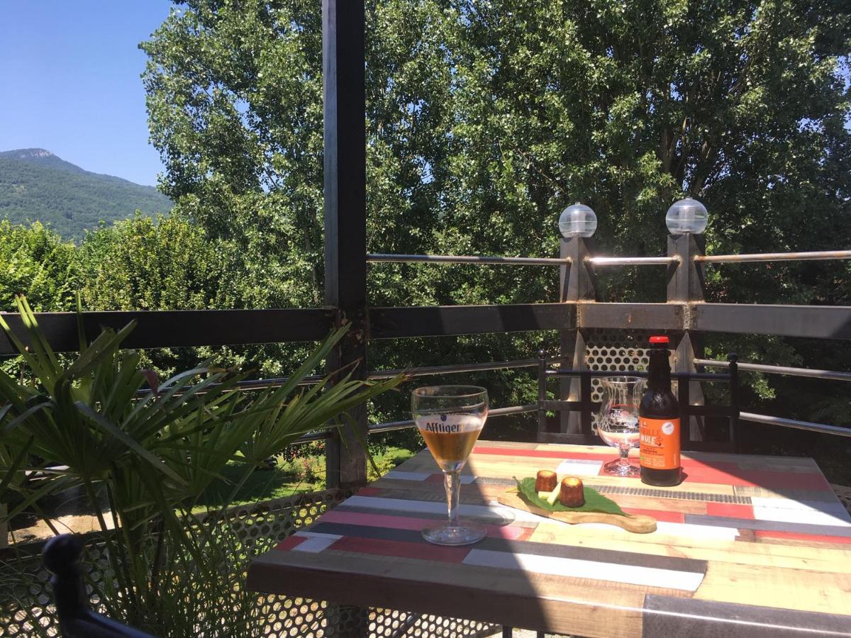 Logis Hotel Restaurant Le Castel Fleuri 생-장-앙-로양 외부 사진