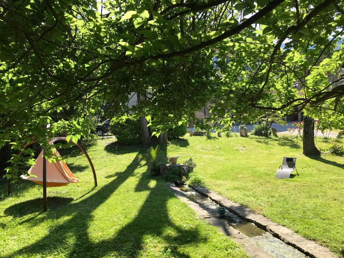 Logis Hotel Restaurant Le Castel Fleuri 생-장-앙-로양 외부 사진